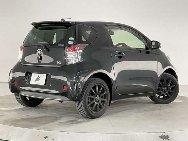 TOYOTA IQ 2012 Image 31