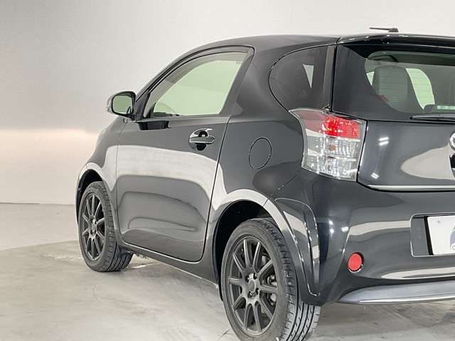 TOYOTA IQ 2012 Image 31