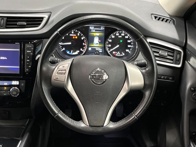 NISSAN X-TRAIL HYBRID 4WD 2016 Image 31