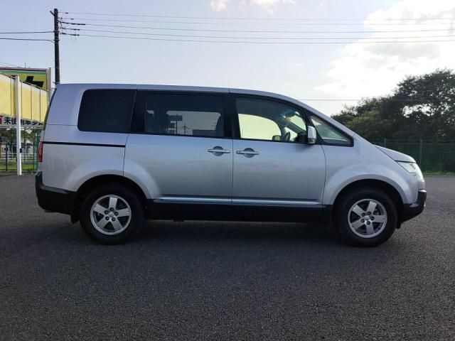 MITSUBISHI DELICA D:5 2WD 2013 Image 31