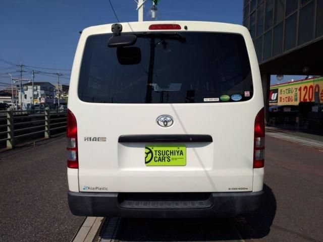 TOYOTA HIACE VAN 2WD 2019 Image 31