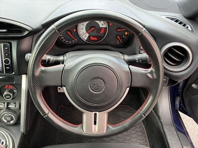 TOYOTA 86 2012 Image 31