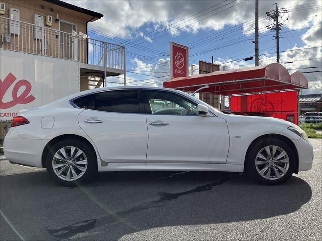 NISSAN FUGA 2010 Image 31