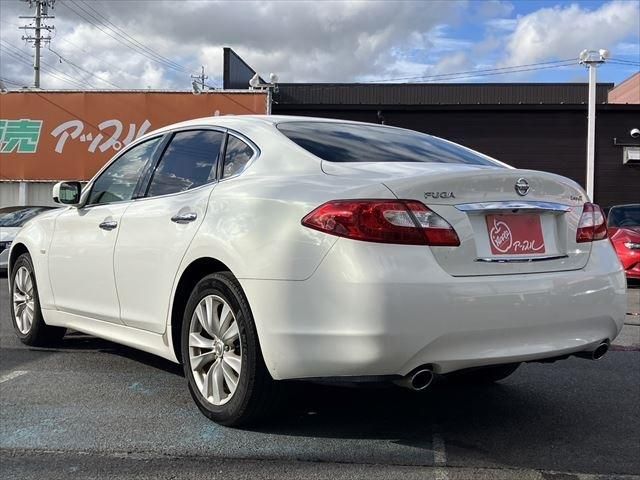 NISSAN FUGA 2010 Image 31