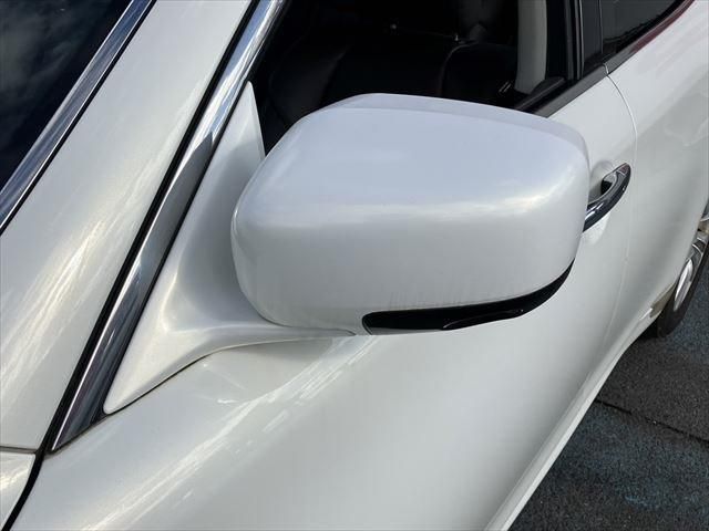 NISSAN FUGA 2010 Image 31