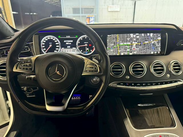 MERCEDES BENZ S CLAS 2018 Image 31