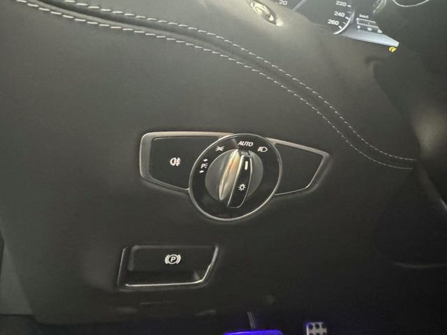 MERCEDES BENZ S CLAS 2018 Image 31