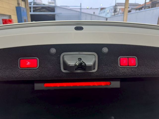 MERCEDES BENZ S CLAS 2018 Image 31