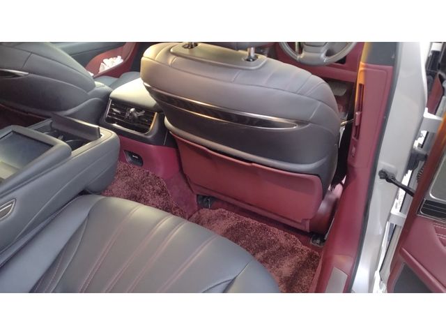 TOYOTA LEXUS LS500H 4WD 2022 Image 31