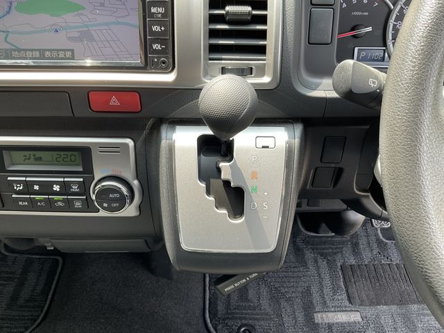 TOYOTA HIACE WAGON 2019 Image 31