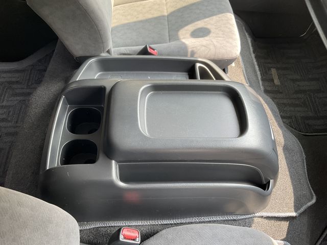 TOYOTA HIACE WAGON 2019 Image 31