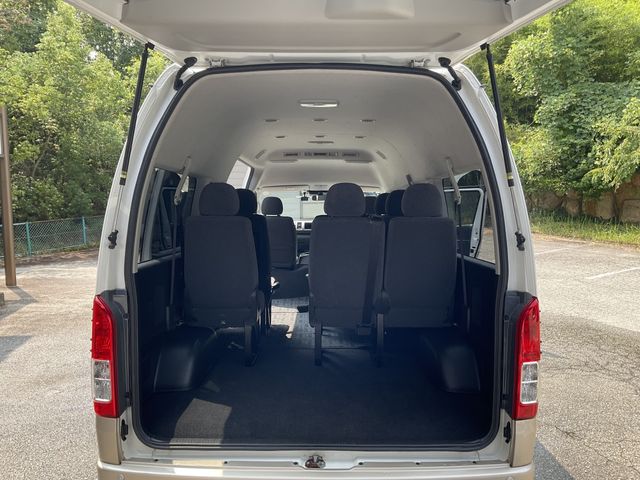 TOYOTA HIACE WAGON 2019 Image 31