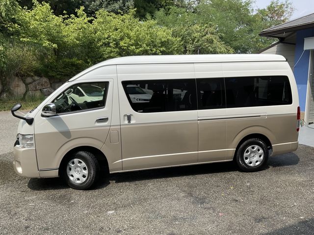 TOYOTA HIACE WAGON 2019 Image 31