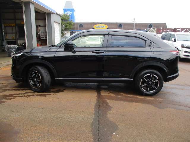 HONDA VEZEL 4WD 2023 Image 31