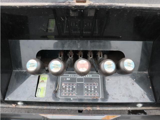 HINO RANGER 2011 Image 31