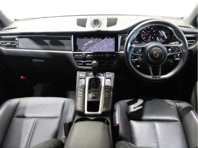 PORSCHE MACAN 2021 Image 31