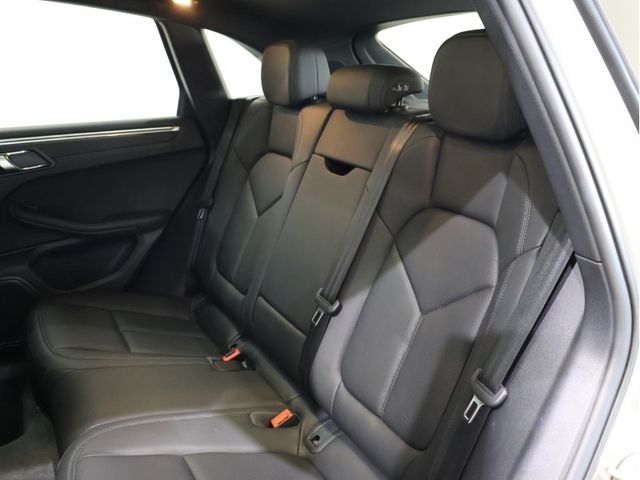 PORSCHE MACAN 2021 Image 31