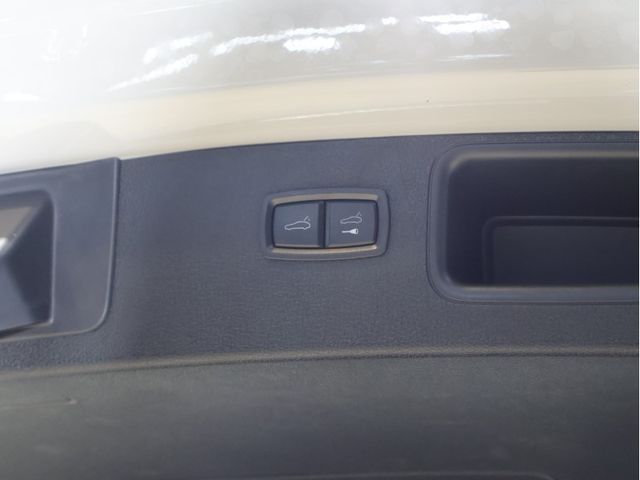 PORSCHE MACAN 2021 Image 31