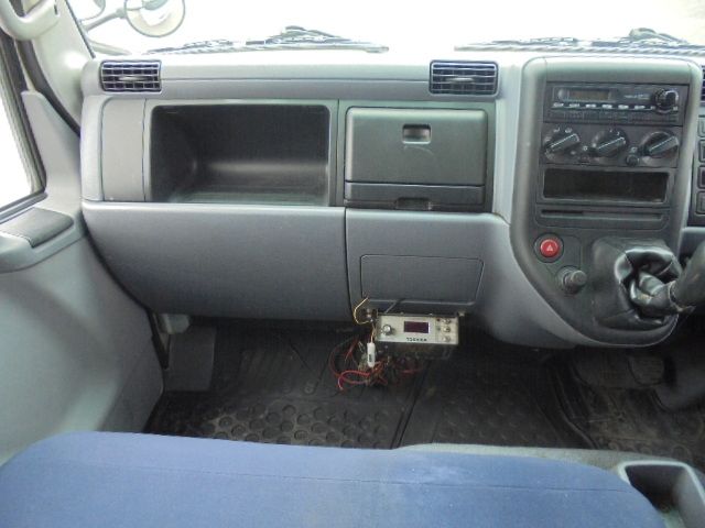 MITSUBISHI CANTER 2010 Image 31