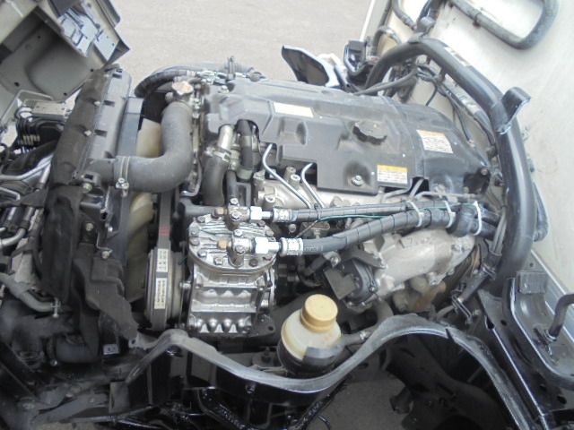 MITSUBISHI CANTER 2010 Image 31