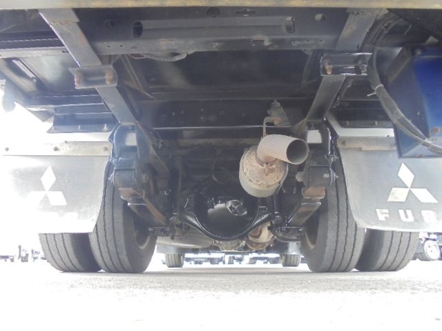MITSUBISHI CANTER 2010 Image 31