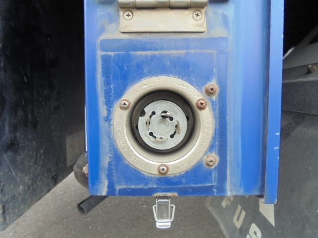 MITSUBISHI CANTER 2010 Image 31