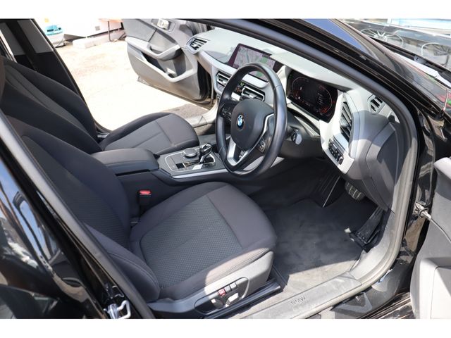 BMW 1SERIES 2020 Image 31