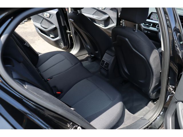 BMW 1SERIES 2020 Image 31