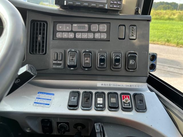 MITSUBISHI FUSOU AERO ACE 2008 Image 31