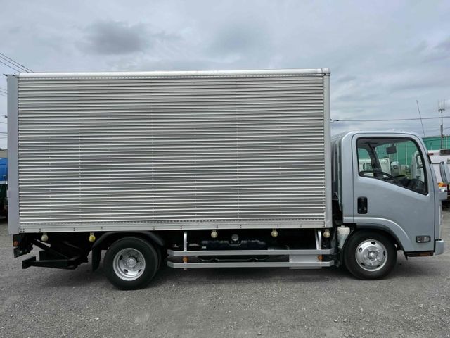 ISUZU ELF 2014 Image 31