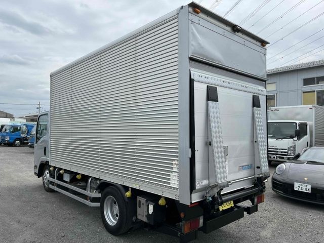 ISUZU ELF 2014 Image 31