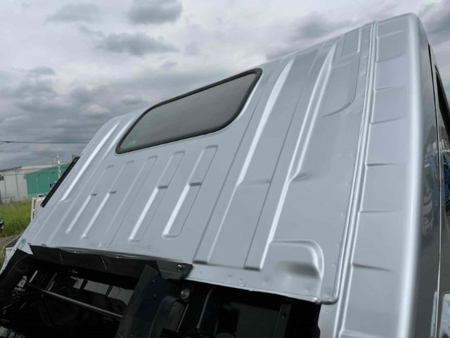 ISUZU ELF 2014 Image 31