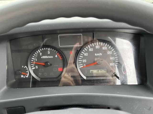 ISUZU ELF 2014 Image 31