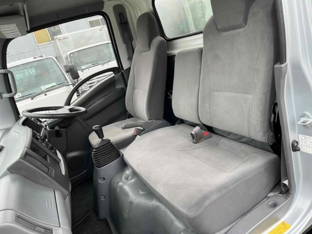 ISUZU ELF 2014 Image 31