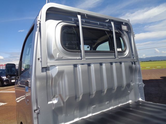 DAIHATSU HIJET TRUCK 4WD 2025 Image 31