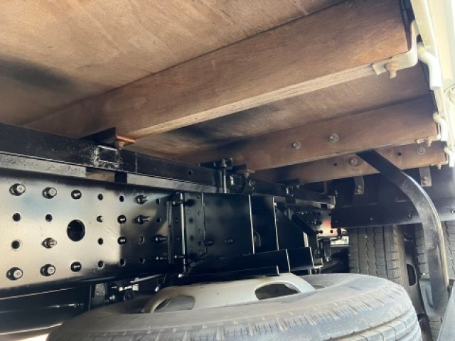 MITSUBISHI CANTER 2013 Image 31