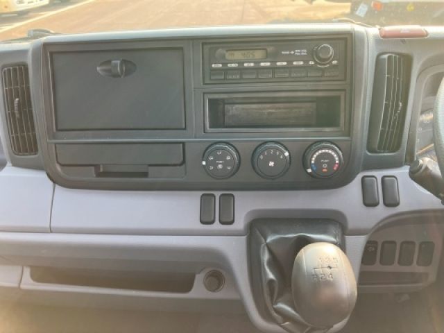 MITSUBISHI CANTER 2013 Image 31