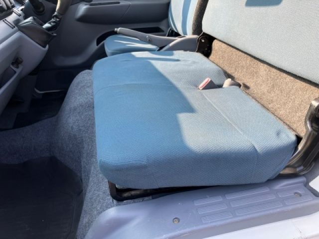 MITSUBISHI CANTER 2013 Image 31