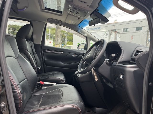 TOYOTA ALPHARD 2018 Image 31