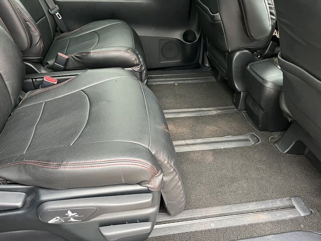 TOYOTA ALPHARD 2018 Image 31