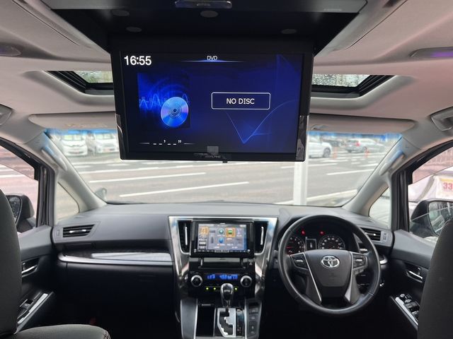 TOYOTA ALPHARD 2018 Image 31