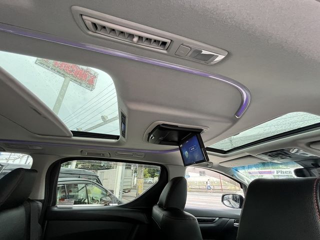 TOYOTA ALPHARD 2018 Image 31