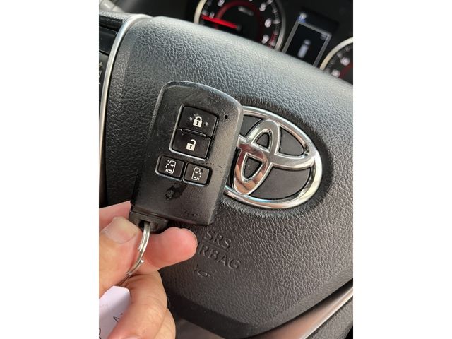 TOYOTA ALPHARD 2018 Image 31