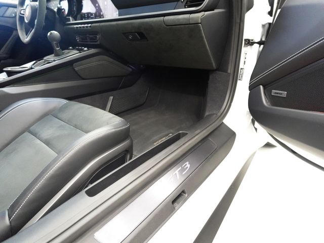 PORSCHE 911 2024 Image 31