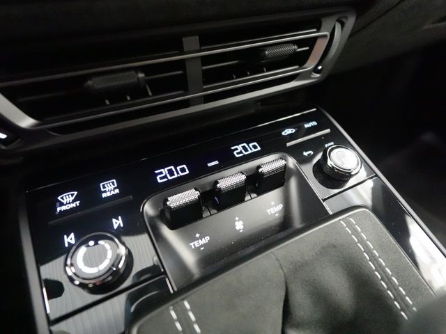 PORSCHE 911 2024 Image 31