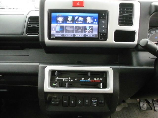 DAIHATSU HIJET TRUCK 4WD 2020 Image 31