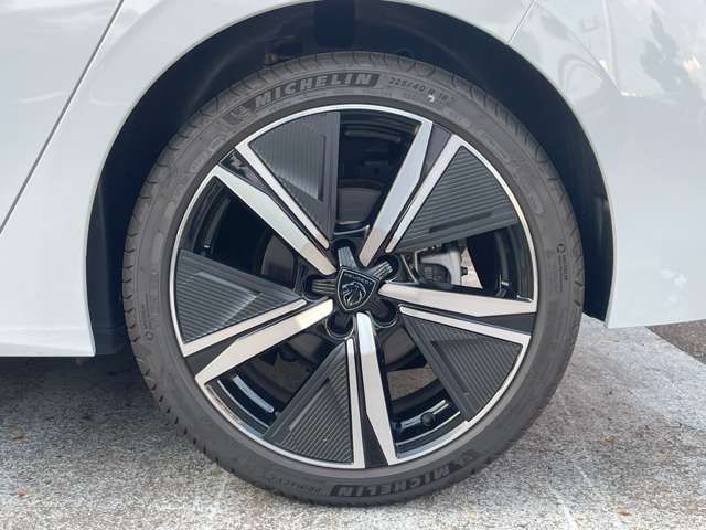 PEUGEOT 308 2025 Image 31