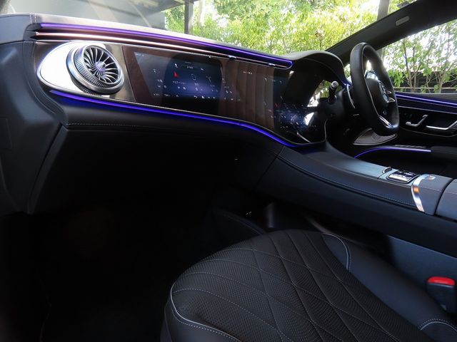 MERCEDES BENZ MERCEDES AMG EQS 2024 Image 31
