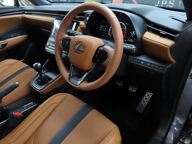 TOYOTA LEXUS LBX 2025 Image 31