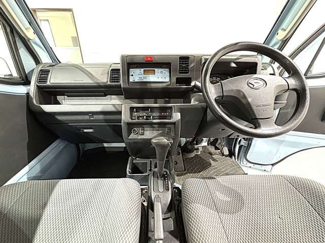 DAIHATSU HIJET TRUCK 4WD 2016 Image 31